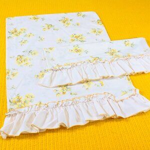 Vintage 70s BURLINGTON HOUSE USA Yellow Floral Ruffle Pillowcase Set: Percale